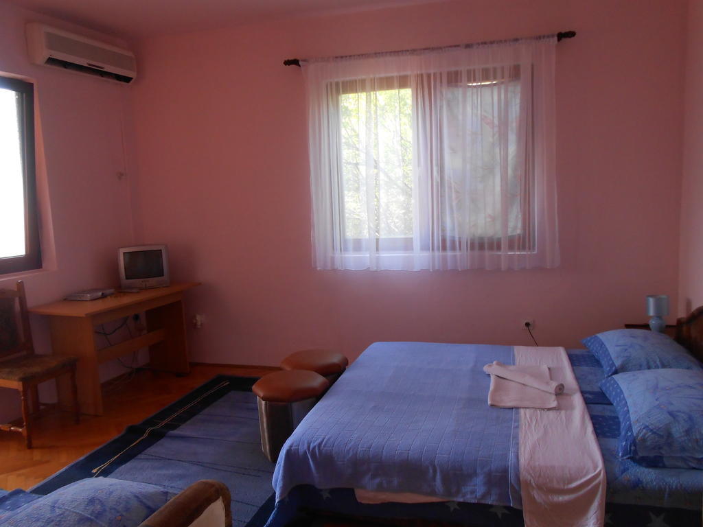 Apartments & Hostel Zdrava Hrana Mostar Szoba fotó