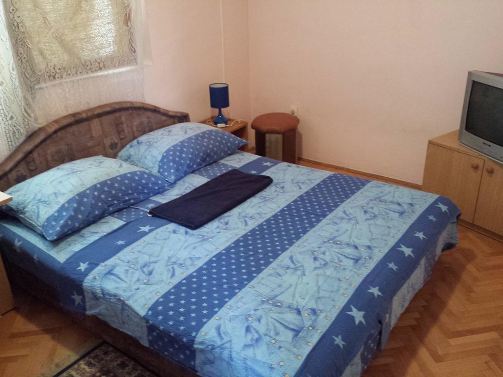 Apartments & Hostel Zdrava Hrana Mostar Szoba fotó