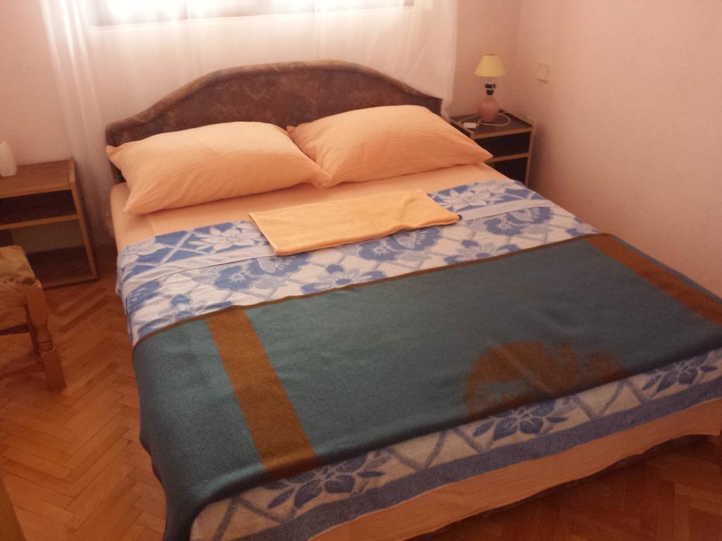 Apartments & Hostel Zdrava Hrana Mostar Szoba fotó